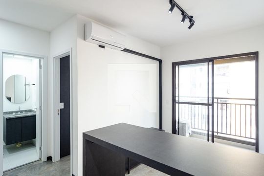 Apartamento para alugar com 1 quarto, 29m² em Vila Santa Catarina, São Paulo