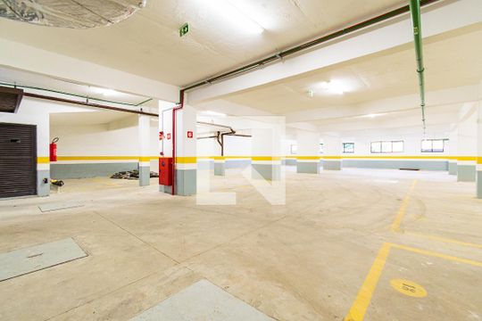 Estacionamento de apartamento para alugar com 1 quarto, 29m² em Vila Santa Catarina, São Paulo