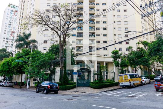 Fachada de apartamento à venda com 3 quartos, 190m² em Vila Gertrudes, São Paulo