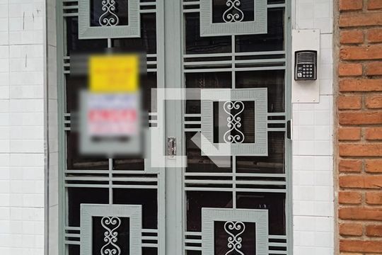 Fachada de kitnet/studio para alugar com 1 quarto, 37m² em Santa Cecília, São Paulo