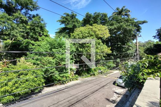 Vista da Rua de casa à venda com 4 quartos, 650m² em Jacarepaguá, Rio de Janeiro