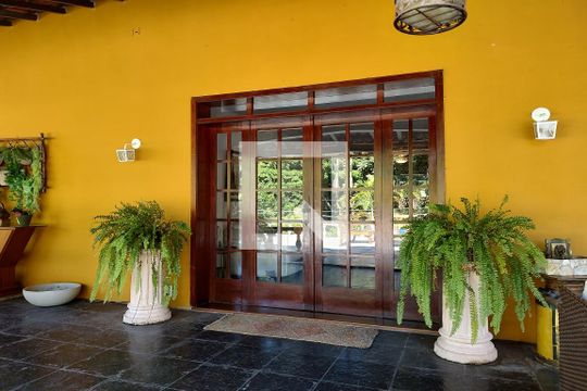 Varanda de casa à venda com 4 quartos, 650m² em Jacarepaguá, Rio de Janeiro