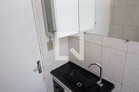 Banheiro de apartamento à venda com 2 quartos, 48m² em Brás, São Paulo