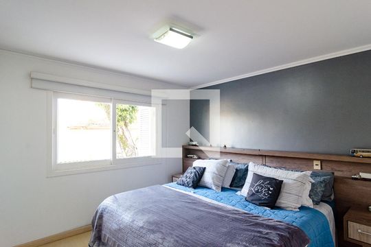 Suíte 1 de casa de condomínio à venda com 4 quartos, 270m² em Vila Nova Caledonia, São Paulo