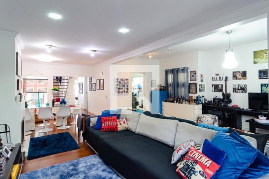 Sala de casa de condomínio à venda com 4 quartos, 270m² em Vila Nova Caledonia, São Paulo