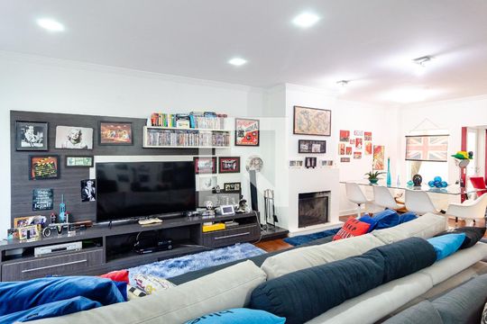 Sala de casa de condomínio à venda com 4 quartos, 270m² em Vila Nova Caledonia, São Paulo