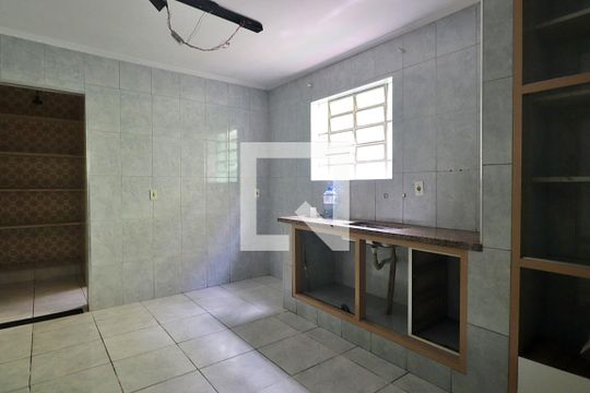 Cozinha de casa para alugar com 3 quartos, 100m² em Parque Oratório 1, Santo André