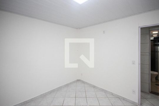 Quarto 02 de apartamento para alugar com 2 quartos, 42m² em Fazenda da Juta, São Paulo