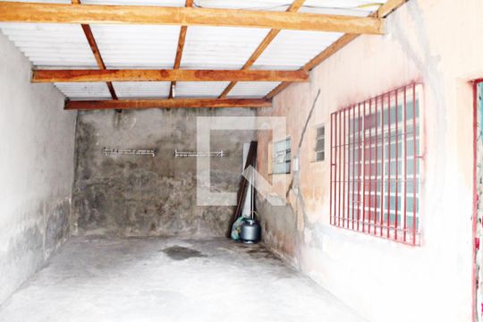Garagem de casa à venda com 2 quartos, 202m² em Vila Progresso (zona Leste), São Paulo