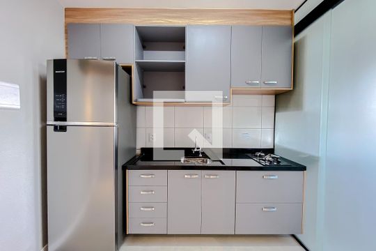 Cozinha de apartamento para alugar com 1 quarto, 30m² em Mooca, São Paulo