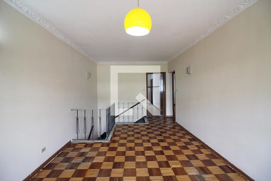 Sala  de casa para alugar com 2 quartos, 350m² em Taboão, São Bernardo do Campo