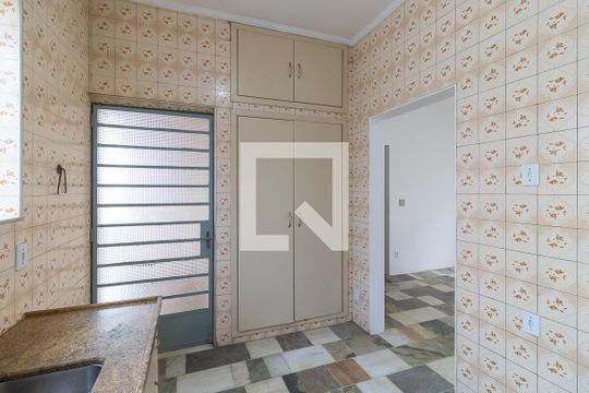 Cozinha de casa à venda com 4 quartos, 233m² em Vila Industrial (campinas), Campinas