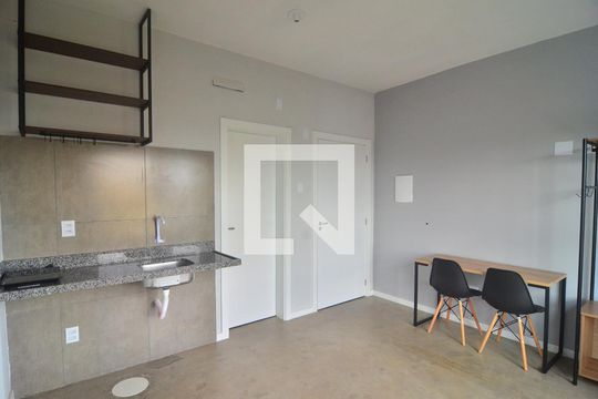 Dormitório e cozinha de kitnet/studio para alugar com 1 quarto, 30m² em Marechal Rondon, Canoas