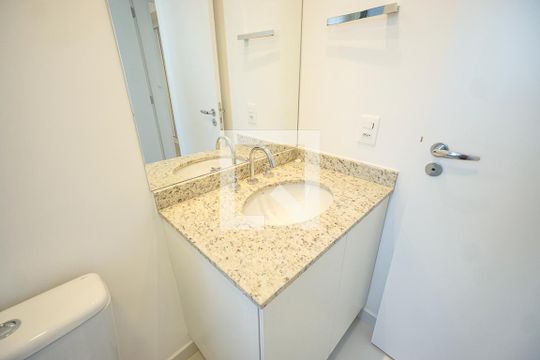 Pia de apartamento para alugar com 2 quartos, 123m² em Tatuapé, São Paulo