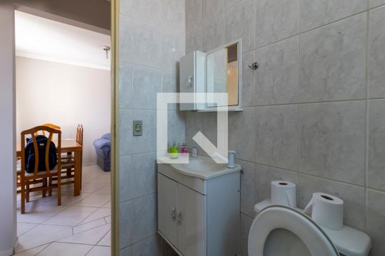 Banheiro de apartamento à venda com 2 quartos, 47m² em Belenzinho, São Paulo