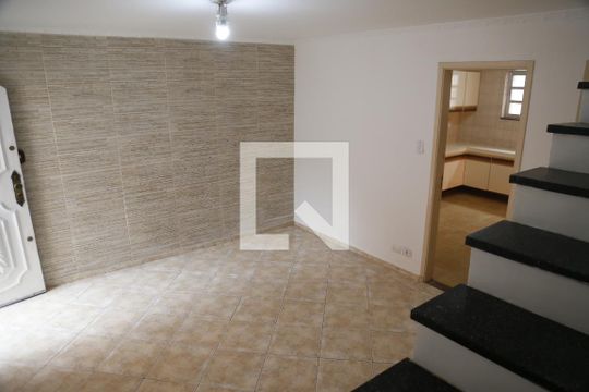 Sala de casa à venda com 4 quartos, 155m² em Piqueri, São Paulo