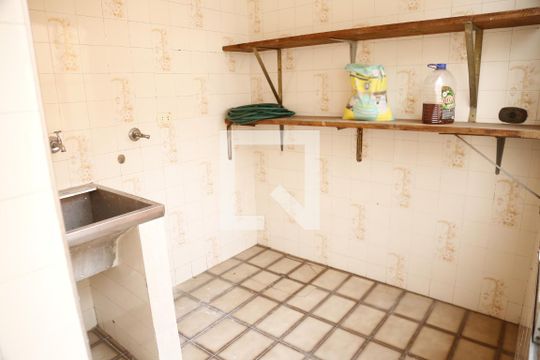 Área de Serviço de casa à venda com 4 quartos, 155m² em Piqueri, São Paulo