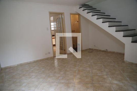 Sala de casa à venda com 4 quartos, 155m² em Piqueri, São Paulo
