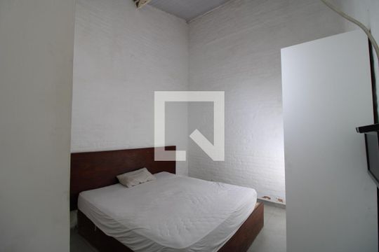 Suíte de casa para alugar com 1 quarto, 100m² em Lapa, São Paulo
