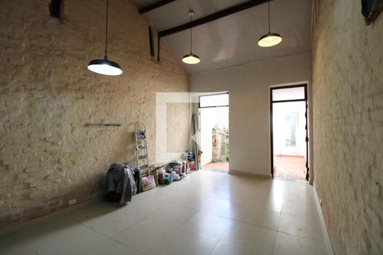 Casa para alugar com 1 quarto, 100m² em Lapa, São Paulo