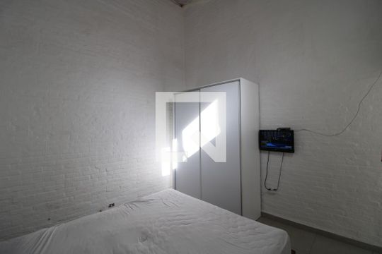 Suíte de casa para alugar com 1 quarto, 100m² em Lapa, São Paulo
