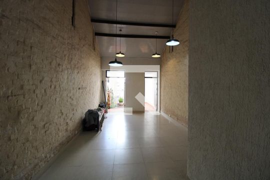 Sala de casa para alugar com 1 quarto, 100m² em Lapa, São Paulo