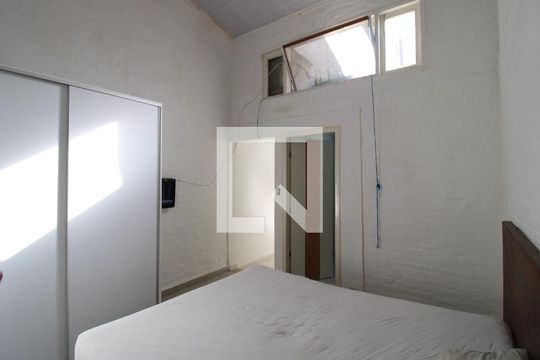 Suíte de casa para alugar com 1 quarto, 100m² em Lapa, São Paulo