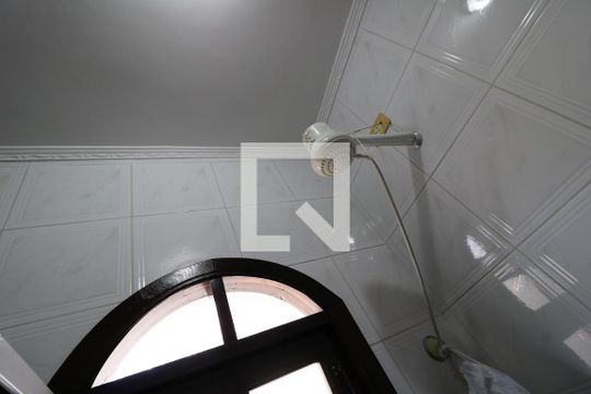 Banheiro da Suíte 2 de casa à venda com 4 quartos, 258m² em Vila Valparaíso, Santo André