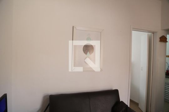 Sala de apartamento para alugar com 1 quarto, 34m² em Guilhermina, Praia Grande