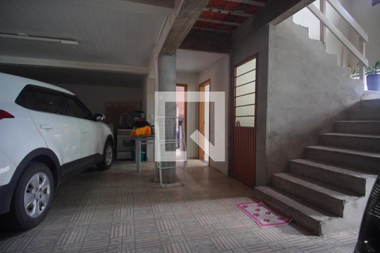 Garagem de casa à venda com 3 quartos, 264m² em Vila Nova, Novo Hamburgo