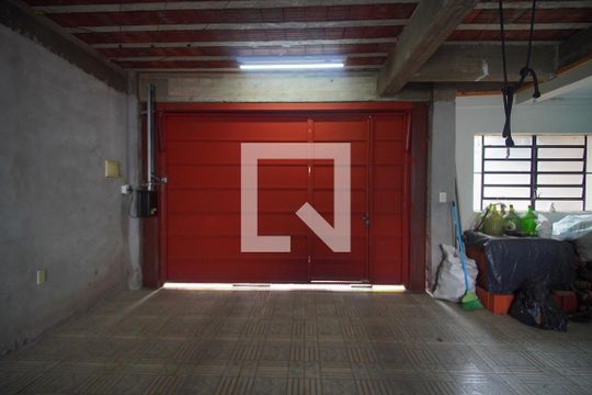 Garagem de casa à venda com 3 quartos, 264m² em Vila Nova, Novo Hamburgo