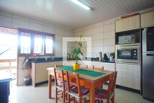 Cozinha de casa à venda com 3 quartos, 264m² em Vila Nova, Novo Hamburgo
