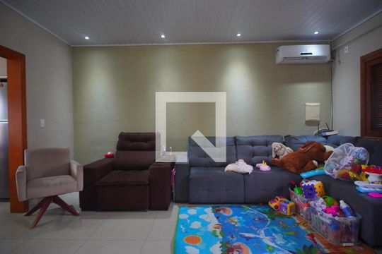 Sala de casa à venda com 3 quartos, 264m² em Vila Nova, Novo Hamburgo