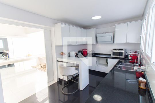 Cozinha de casa de condomínio à venda com 4 quartos, 700m² em Tucuruvi, São Paulo