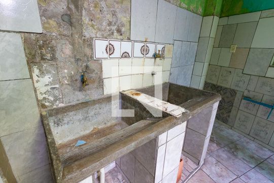 Casa à venda com 1 quarto, 50m² em Vila Nogueira, Diadema