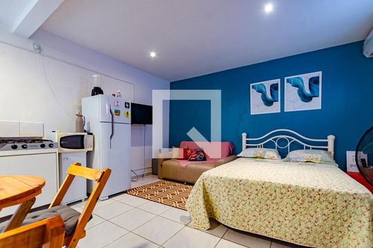 Kitnet/Studio para alugar com 1 quarto, 26m² em Amaralina, Salvador