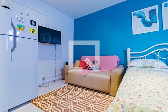 Sala/Quarto de kitnet/studio para alugar com 1 quarto, 26m² em Amaralina, Salvador