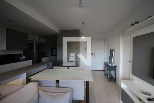 Sala de apartamento para alugar com 1 quarto, 54m² em Jardim Botânico, Porto Alegre