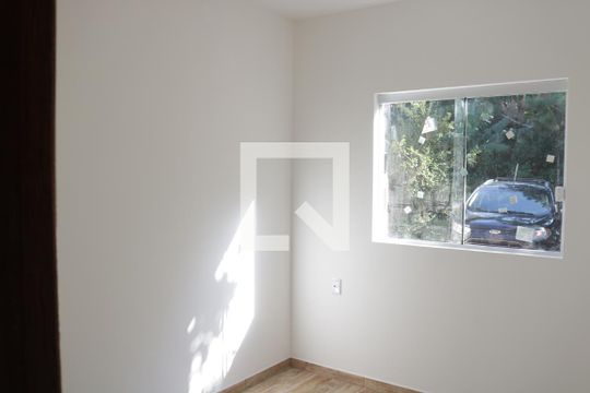 Quarto de casa para alugar com 1 quarto, 44m² em São João do Rio Vermelho, Florianópolis
