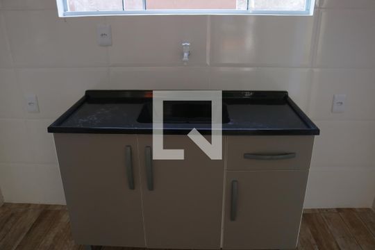 Cozinha/Sala de casa para alugar com 1 quarto, 44m² em São João do Rio Vermelho, Florianópolis