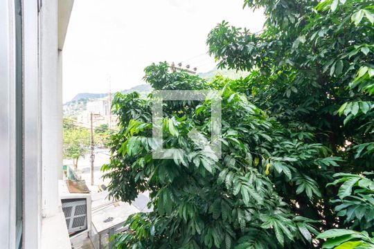 Vista de apartamento à venda com 2 quartos, 76m² em Tijuca, Rio de Janeiro