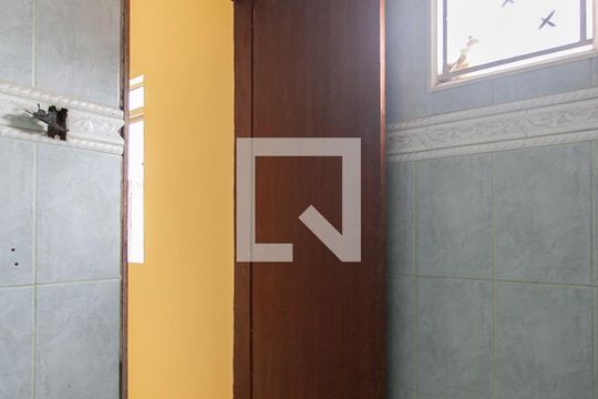 Banheiro da Suíte de casa para alugar com 3 quartos, 400m² em Juliana, Belo Horizonte