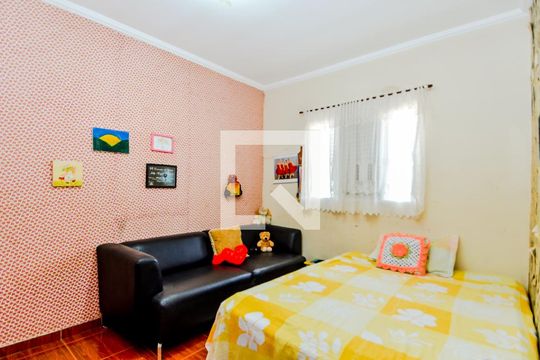 Quarto 1 de casa para alugar com 4 quartos, 280m² em Jardim Valeria, Guarulhos