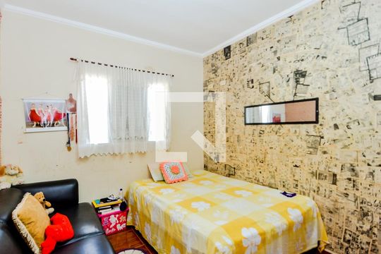 Quarto 1 de casa para alugar com 4 quartos, 280m² em Jardim Valeria, Guarulhos