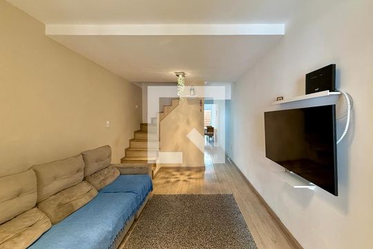 Sala de casa para alugar com 3 quartos, 120m² em Vila Socorro, São Paulo