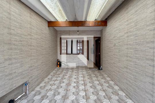 Garagem de casa à venda com 3 quartos, 120m² em Vila Socorro, São Paulo