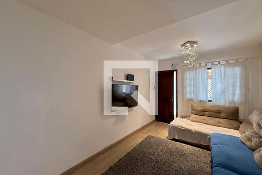 Sala de casa para alugar com 3 quartos, 120m² em Vila Socorro, São Paulo