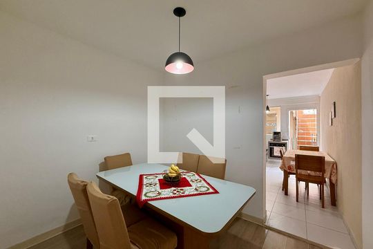 Sala de casa para alugar com 3 quartos, 120m² em Vila Socorro, São Paulo