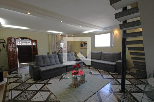 Sala de casa à venda com 4 quartos, 270m² em Jardim Santa Cruz (campo Grande), São Paulo