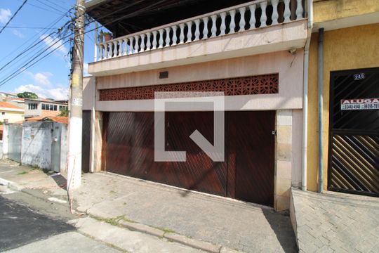 Fachada de casa à venda com 4 quartos, 270m² em Jardim Santa Cruz (campo Grande), São Paulo